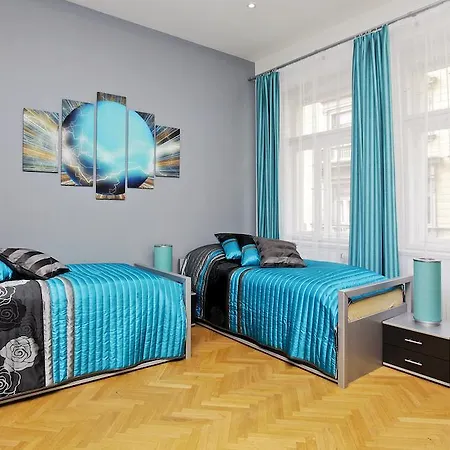Daire Taurus 13 Prag